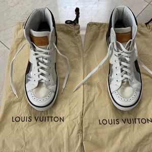 Louis Vuitton Unisex sneakers